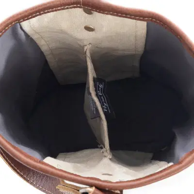 S-9897_4.webp